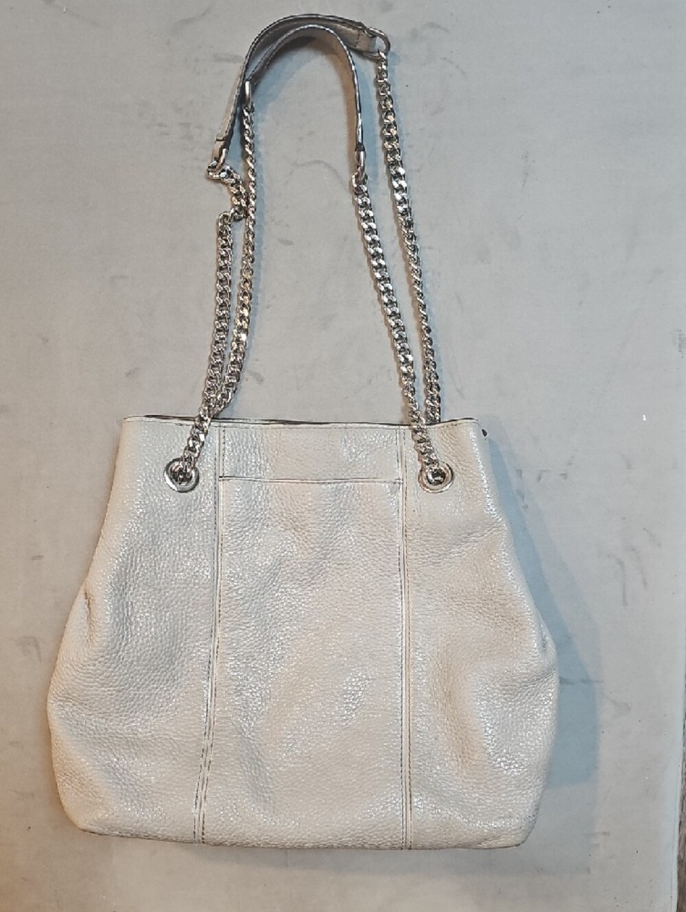 Michael Kors Cream Pebbled Leather Shoulder Tote with Silver Chain - Picture 4 of 12